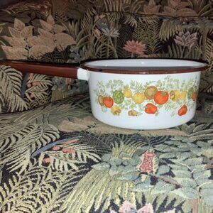 Corning Ware vtg Spice of Life enamel pot brown metal handle good c…